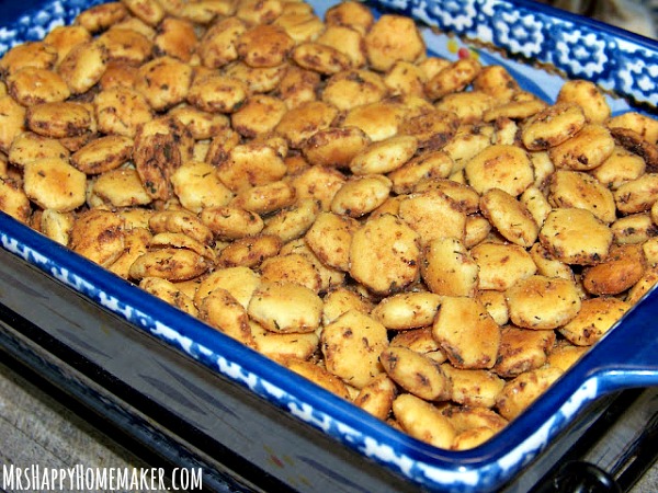 My mom made these all the time when I was growing up. They were served as appetizers at almost every single holiday meal. I make them myself these days, but they're so simple to make that I whip up a batch or two several times a year. I would rather snack on these than potato chips any day... YUM!! | MrsHappyHomemaker.com @thathousewife