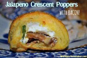 Jalapeno & Bacon Crescent Poppers, SO EASY & SO GOOD!! | MrsHappyHomemaker.com @mrshappyhomemaker