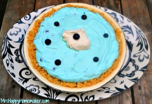 Blueberry Cloud Pie with Rice Krispie Treat Crust