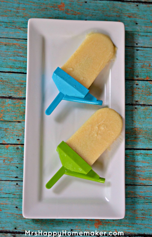 Pineapple &amp; Cream Ice Pops - so refreshing, so delicious, & so easy. Only 3 ingredients, y'all! You may already have the ingredients to make it right now!