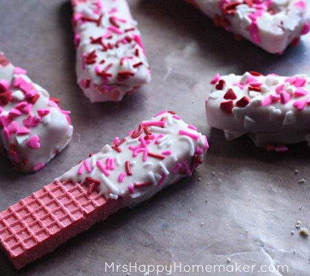 Easy Strawberries & Cream Valentine's Day Cookies