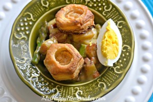 creamy ham, potato, and asparagus in pastry
