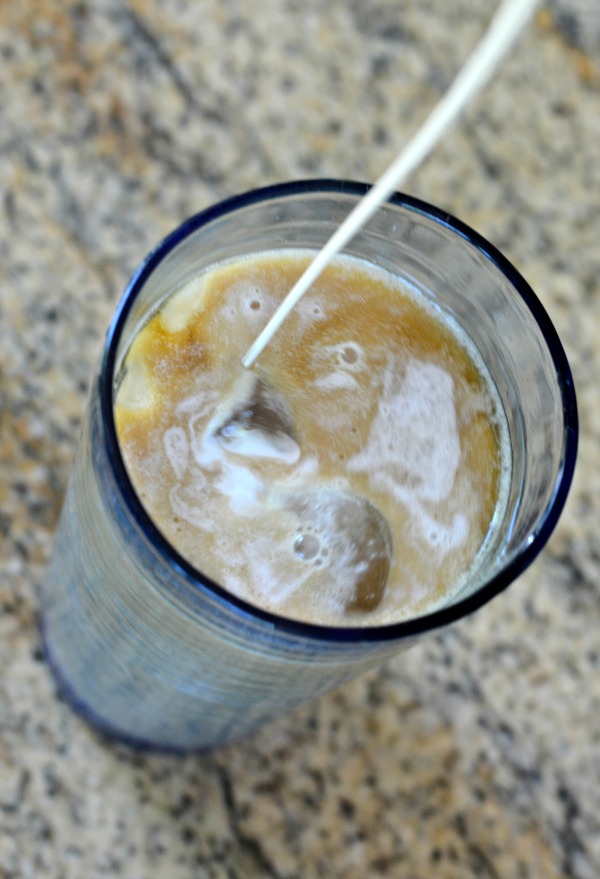Love iced coffee? Check out this delicious & easy way to make Chocolate Donut Iced Coffee!!