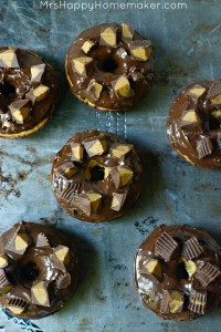 Reese's Cup Peanut Butter Donuts