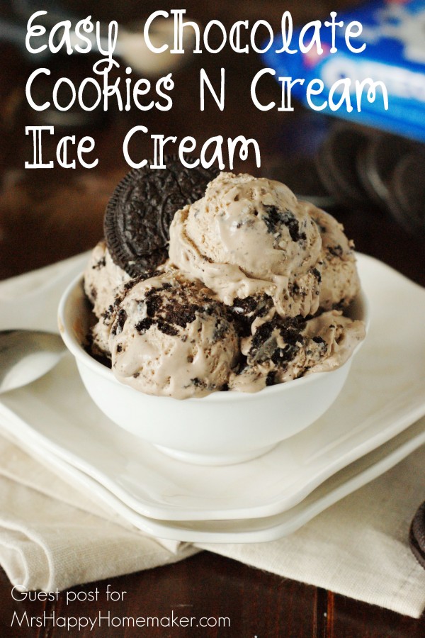 Super Easy 4 INGREDIENT Chocolate Cookies & Cream Ice Cream - y'all, this is SOOOOO good and one of the easiest things you'll ever make!