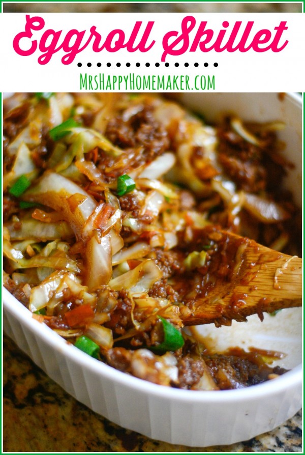 Love Egg Rolls? Well, I’ve got a dish for you! All the egg roll flavors you love all cooked up into one yummy one dish meal! Egg Roll Skillet, y’all! | MrsHappyHomemaker.com @thathousewife