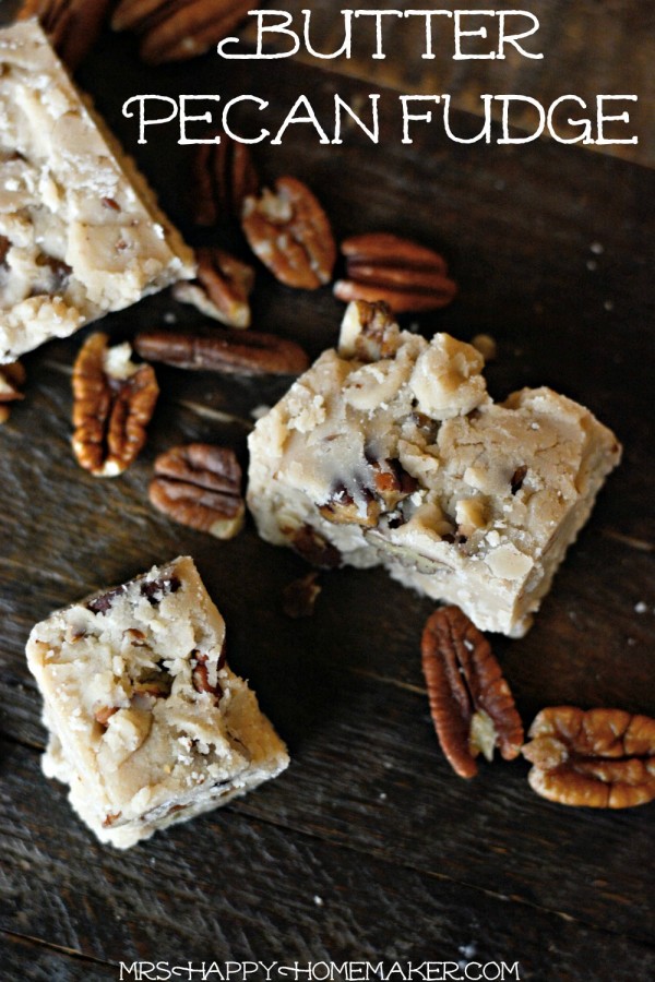 BUTTER PECAN FUDGE - this recipe is so easy. I can't get enough of this yummy fudge! 