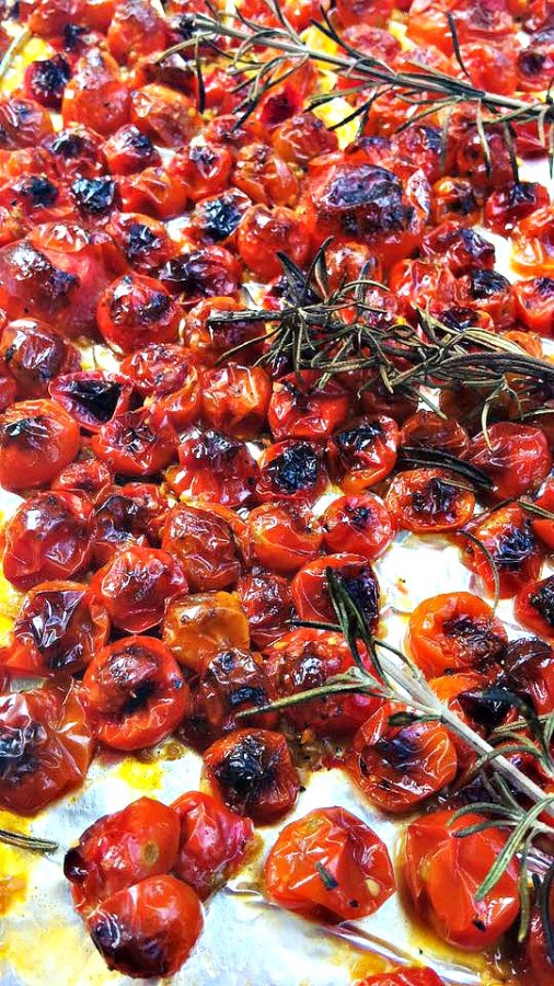 roasted cherry tomatoes with rosemary 