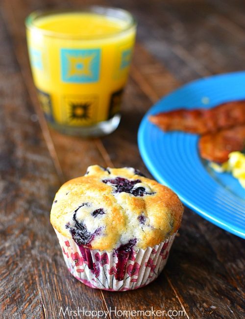 blueberry muffins with orange juice
