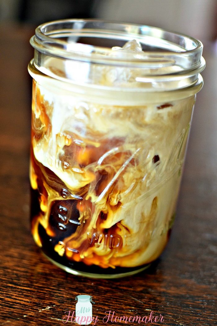 Whole30 iced coffee in a mason jar 