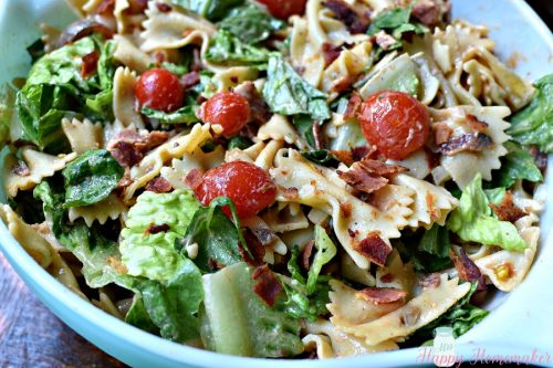 BLT Pasta Salad | MrsHappyHomemaker.com