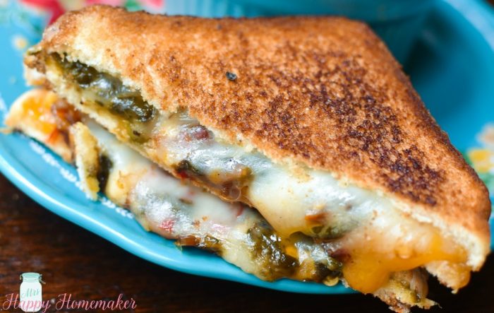 Roasted Jalapeno Grilled Cheese with tomato soup