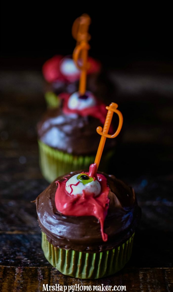 Bloody 'Knife in the Eyeball' Cupcakes