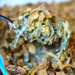 The BEST Homemade Green Bean Casserole with no canned soup! | MrsHappyHomemaker.com @mrshappyhomemaker