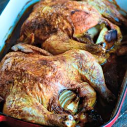 Oven Roasted Rotisserie Style Onion Chicken | MrsHappyHomemaker.com @mrshappyhomemaker