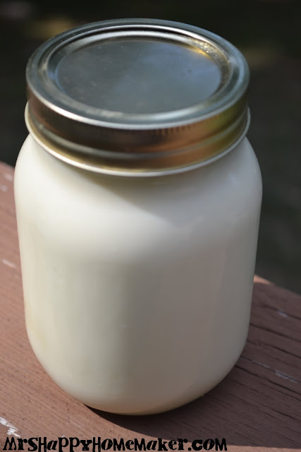 Homemade French Vanilla Coffee Creamer in a mason jar